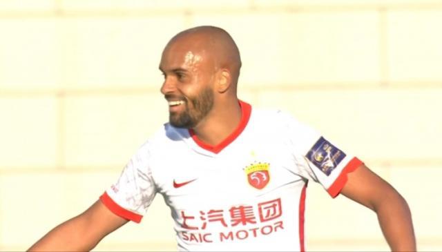 爱游戏体育-【足协杯】保利尼奥世界波吕文君点射 海港2比1陕西